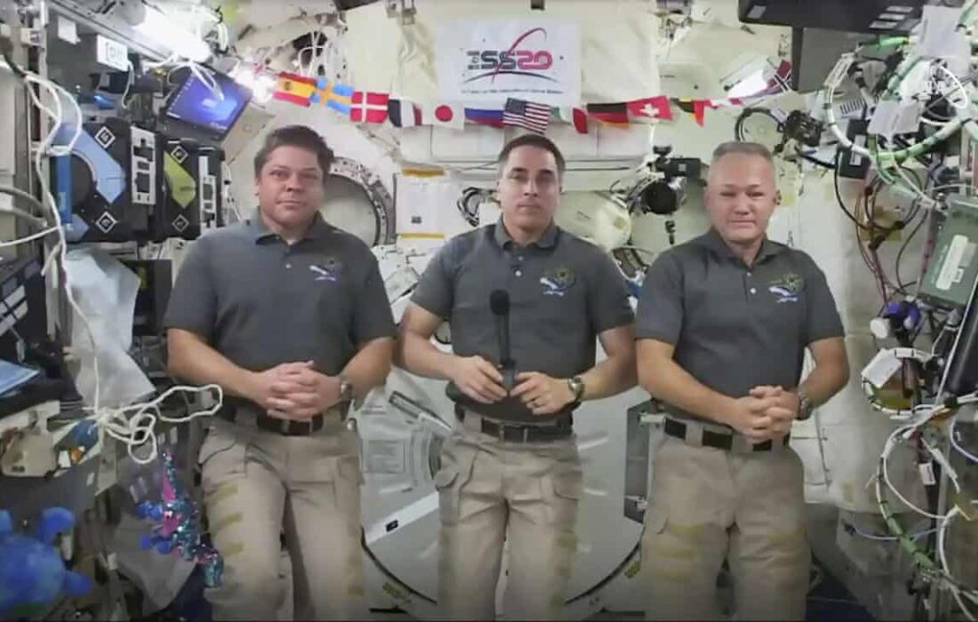 آماده بازگشت ۲ فضانورد ناسا به زمین